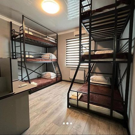 Kuze Hostel อัลมาตี ภายนอก รูปภาพ